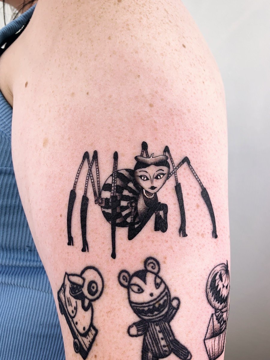 MarshallEStokes's tweet photo. Miss Spider tattoo from Tim Burton’s James and the Giant Peach, done at Odyssey Tattoo (@odysseytat) https://t.co/OIsKFpatjW