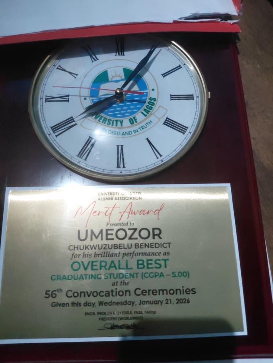 Chukwuzubelu Benedict Umeozo graduates as UNILAG’s Overall Best Student (2025) with a perfect 5.00 CGPA, topping 4,626 graduates and winning multiple faculty awards.

Out of 4,626 graduates, he also clinched:
• Best Graduating Student — Humanities
• Best Graduating Student —
