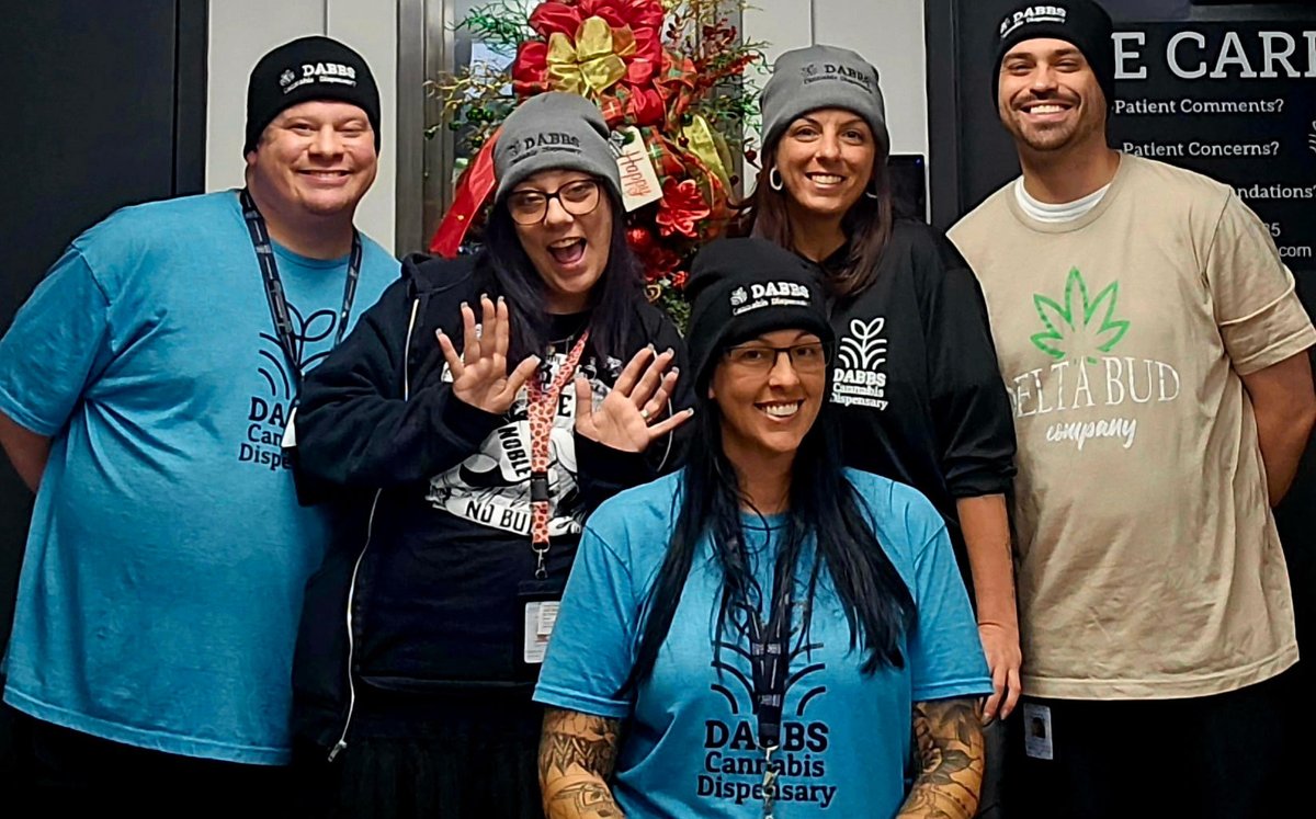 The DABBS crew is READY 🧢🔥
🎁 FREE Beanie Saturday — TODAY ONLY
Stop by, enjoy the vibes, and rep the DABBS family while supplies last.
Nothing better than good people, great energy, and Mississippi pride 💚