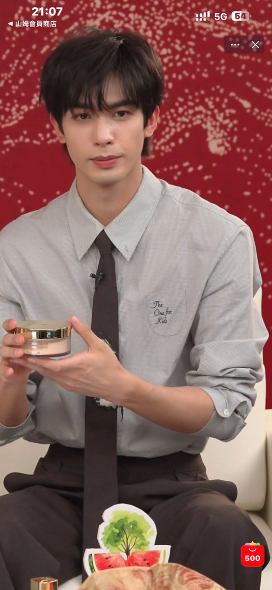 在你身上千万次飞翔 tweet media