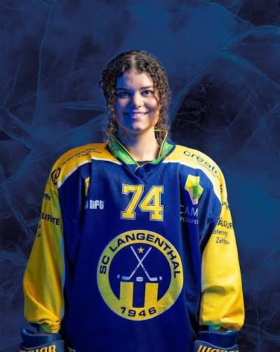 HockeyMaritime's tweet photo. Happy 26th Birthday to Dartmouth, Nova Scotia's Lea MacLeod 🎂🎉!!
MacLeod is currently in her third pro season (first with SC Langenthal), where she has collected 16 points (7G,9A) in 28 games.
#SWHL #MacLeod #HockeyX #NovaScotia https://t.co/Pw9JNRCFQD