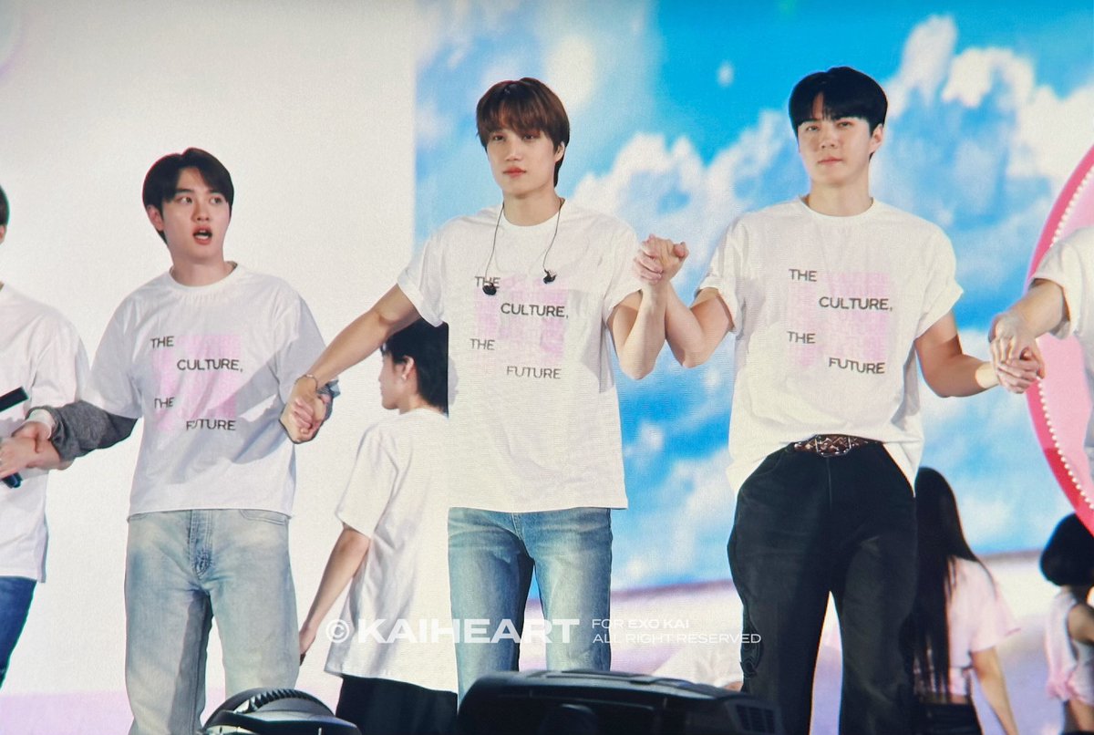 KAI_HEART_114's tweet photo. 260131 SMTOWN FUKUOKA
엑소 사랑하자🥹✊🩷
#KAI #카이 #종인 #엑소카이
@weareoneEXO https://t.co/GCmLDEKDla