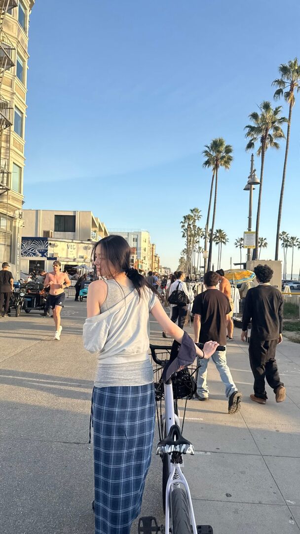 selfolssi ♤ tweet media