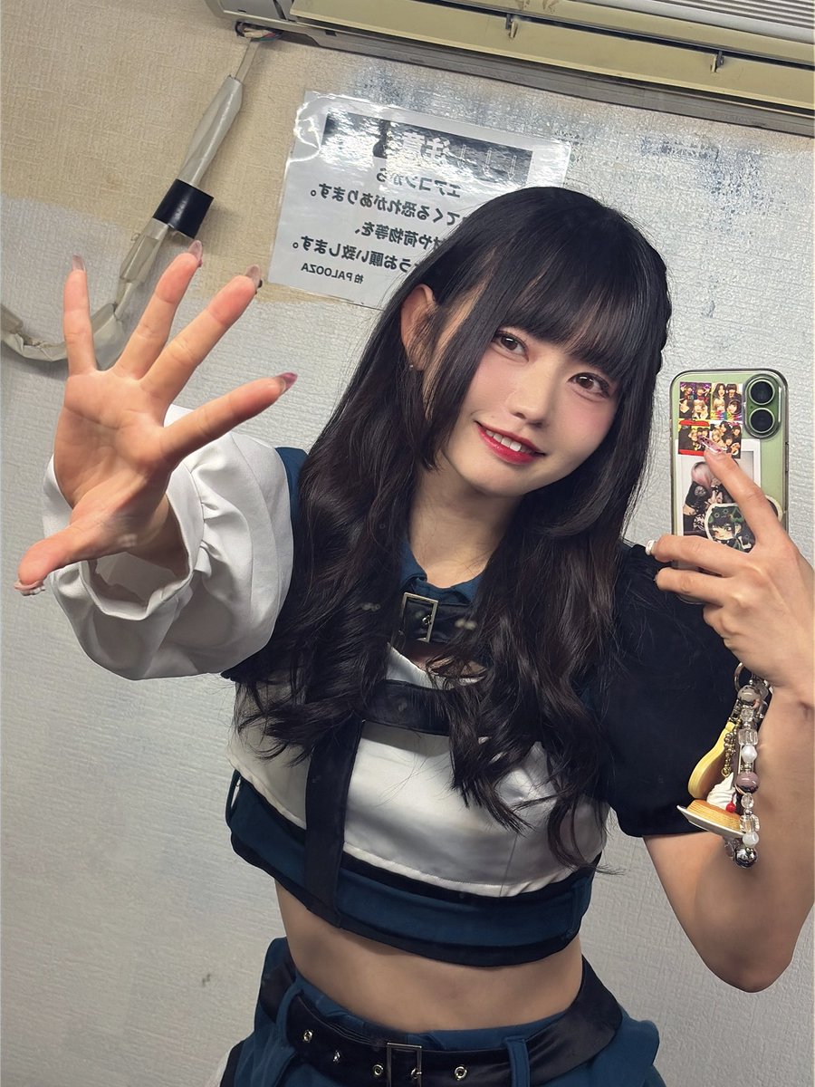 tsubaki_bbts's tweet image. 柏PALOOZA MUCHU☆FESありがとうございました……！🔥色んな世界観の演者様ばかりでめちゃくちゃ楽しかった！！

BBTS初めて見るお客さんも一緒に手上げてくれて優しい世界だった🌎🫶

明日は名古屋でらロック14:10~名古屋待ってろ〜〜！！

#bbts
#BrokenByTheScream