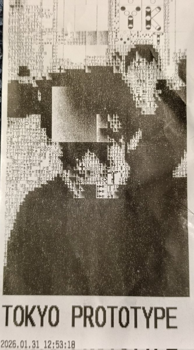 まえしん tweet media