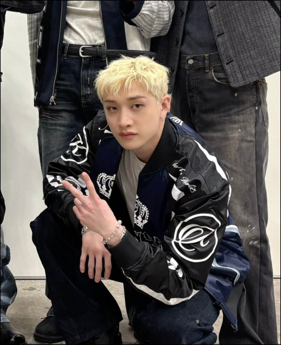 🤴🏼🖤🐺 #BANGCHAN #방찬 #StrayKids #스트레이키즈