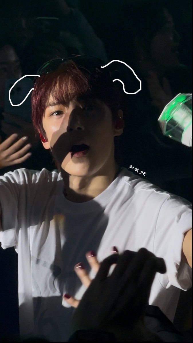 몬스타엑스 오빠들 콘서트에 놀러왔다요 ♡
제로베로원 오빠들 ㅃㄹ 공연 부탁드랴요 💕