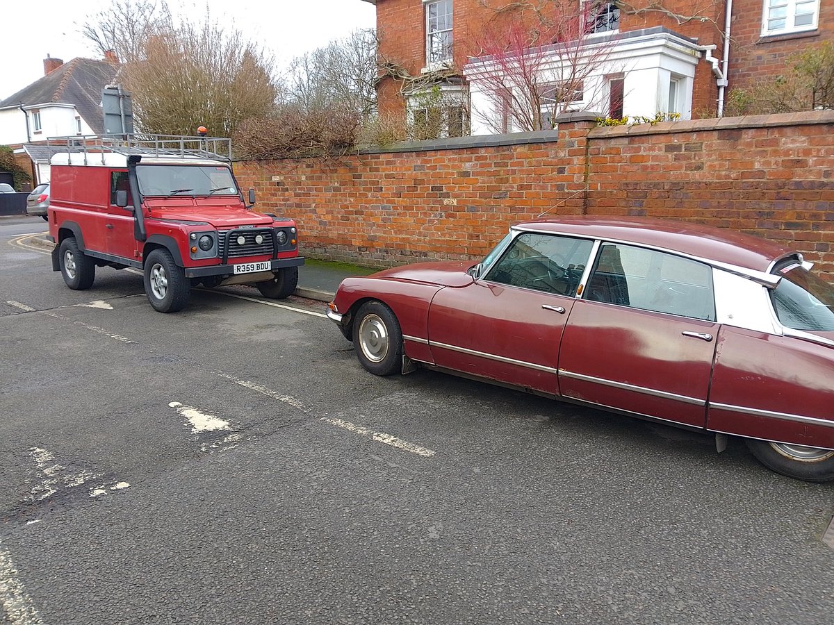 PirateArchitect's tweet image. Turned a corner and saw this beauty! Had to stop and get some snaps. Bit tatty but Uber cool 😎