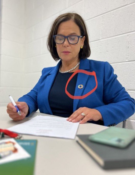 <a href="/MaryLouMcDonald/">Mary Lou McDonald</a> .<a href="/sinnfeinireland/">Sinn Féin</a> 

You can’t be a Globalist and a Nationalist. 
What is it going to be, ML?