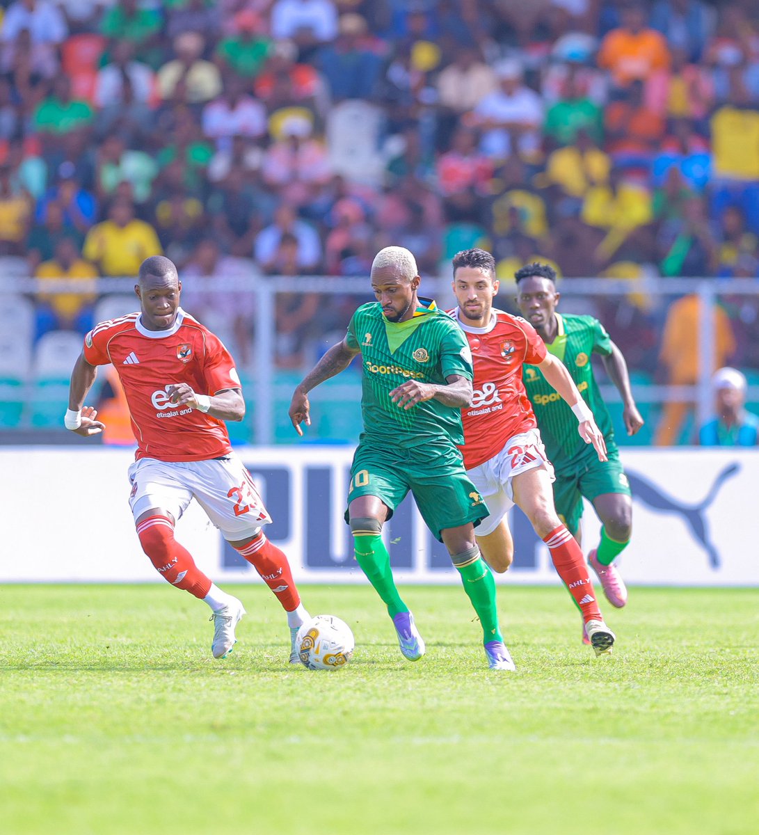 TanzaSports's tweet photo. HALF TIME ||CAF CHAMPIONS LEAGUE 🌍

Young Africans SC 1️⃣-0️⃣ Al Ahly
⚽ Bacca

#TanzaSports #YangaSC #AlAhly #TotalEnergiesCCL #CAFCL

Powerd by @WilSmartTechs https://t.co/Q3YI7Gajiw