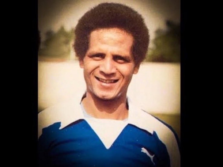 إنّا لله وإنا إليه راجعون 
الفارس الأسمر #فتحي_كميل في ذمة الله
الله يرحمه ويغفرله ويسكنه فسيح جناته