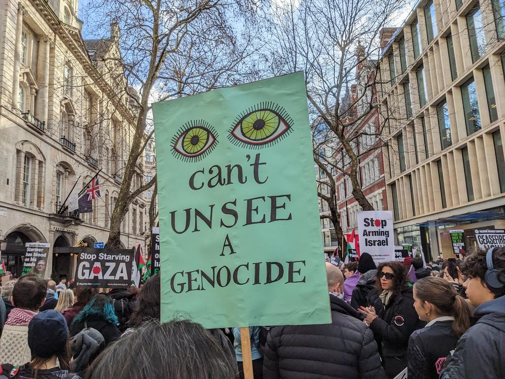 Louise Rolland tweet media