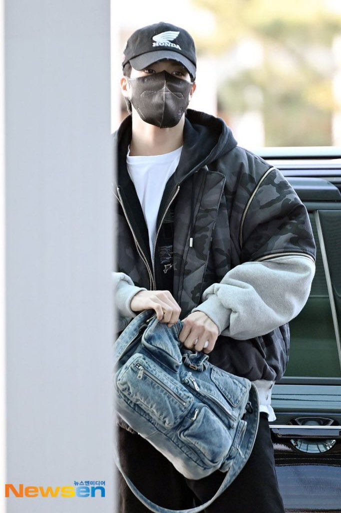 และคนที่เล่นเกมเก่งที่สุด