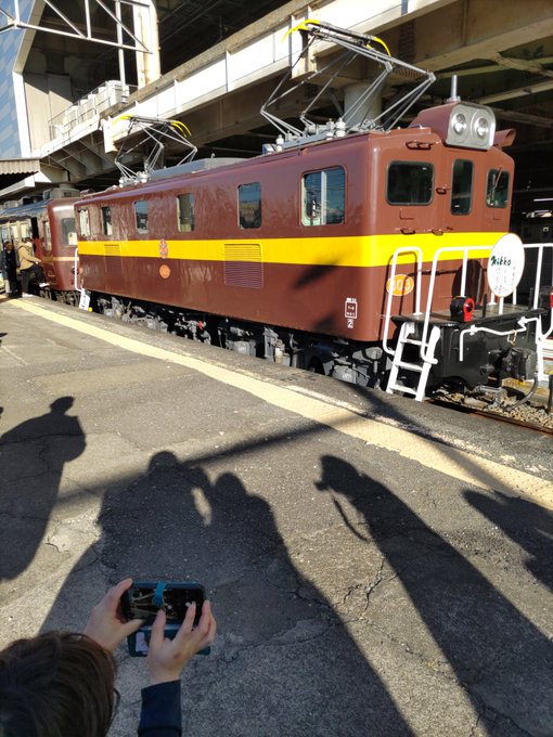 #御縁がありまして 
#日光モデル創業60周年記念号 というおめでたい場所にお誘いをいただき、秩父鉄道をのんびり行ったり来たりしました。
急行や貨物、果ては各駅停車にまで追い抜かれながら8時間を楽しく過ごしました。 