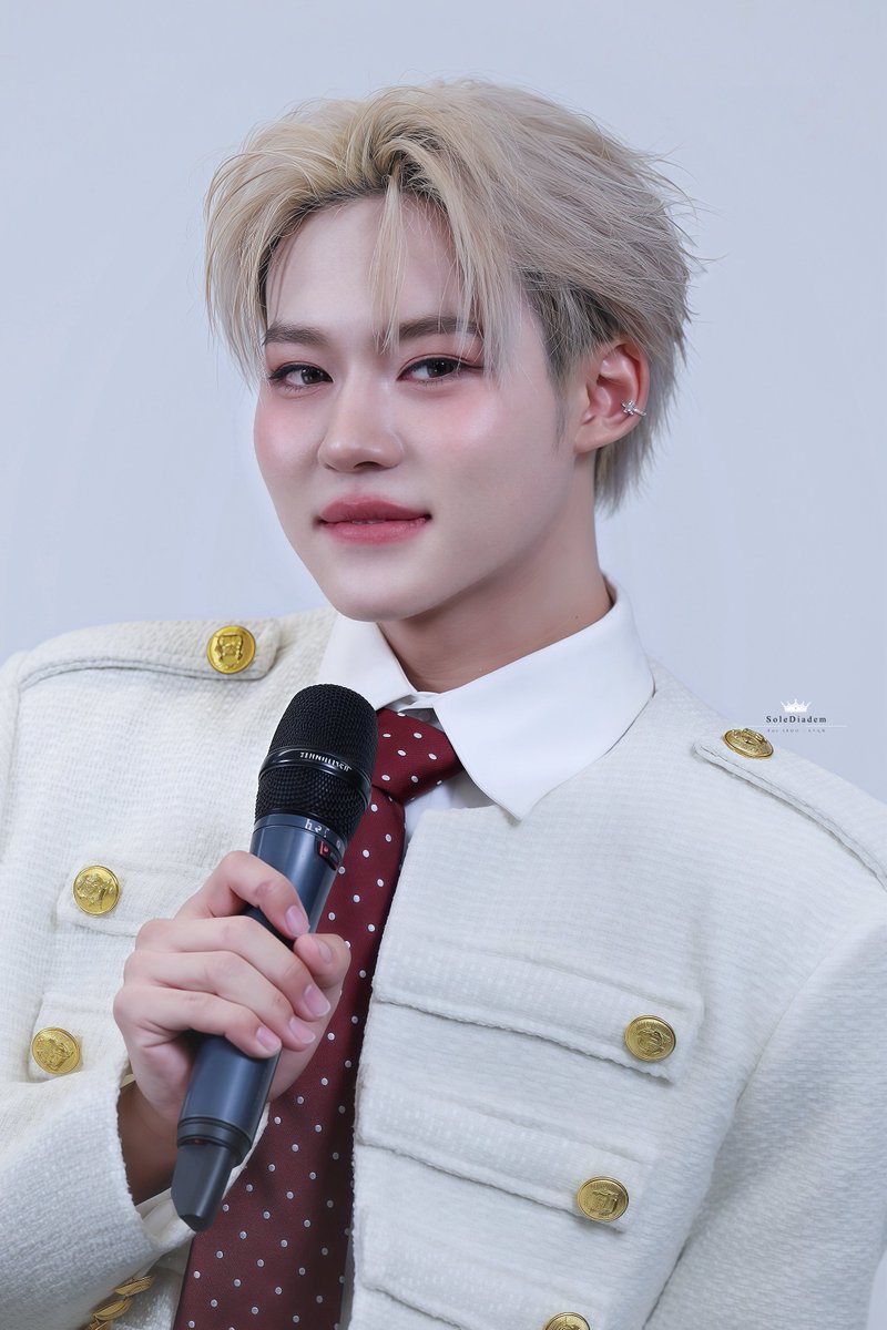 SoleDiadem's tweet image. 260124 LEGO WITH KATE LIVE
#KATExLego_Rapeepong #Lego_Rapeepong #LYKN @realxlg