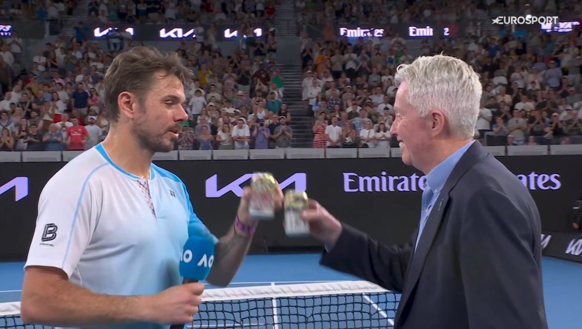 TennisLegende's tweet photo. Stanpairo ! 

Merci pour tout Stan ! Quel dernier Open d'Australie ! Magnifique ! https://t.co/PX8hwTBZzR