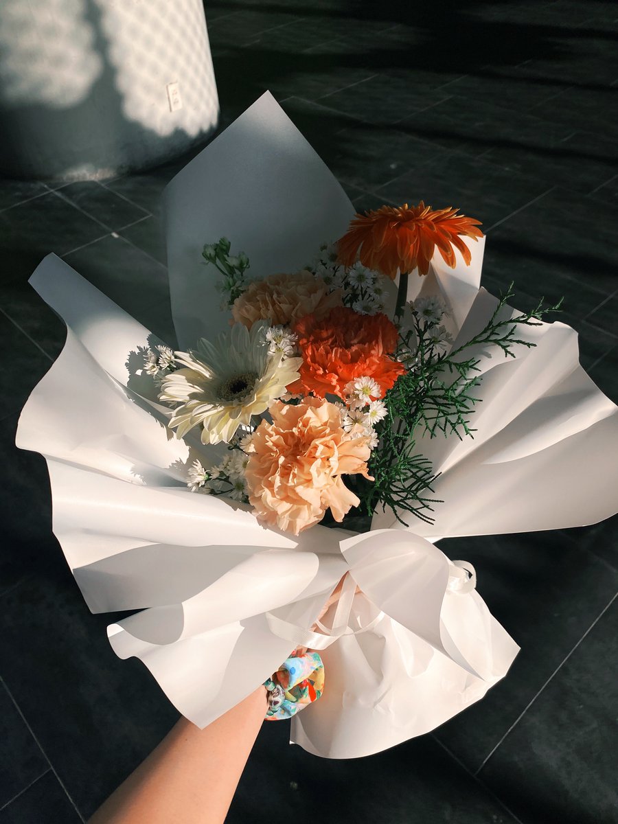 letsmarine's tweet image. เชียร์ให้ทุกคนลองใช้โหมดกล้องฟิล์ม ( fuji ) ในแอป beauty cam ดูนะ ชอบโทนรูปมาก 🥺

แปะทริคสอนถ่ายรูปโทนประมาณนี้ใต้เธรดค่ะ 🫐🦨