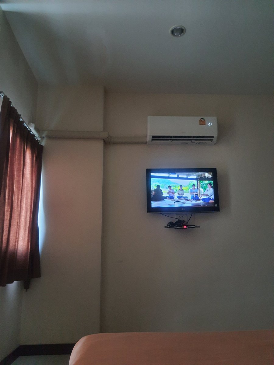 Stn tweet media