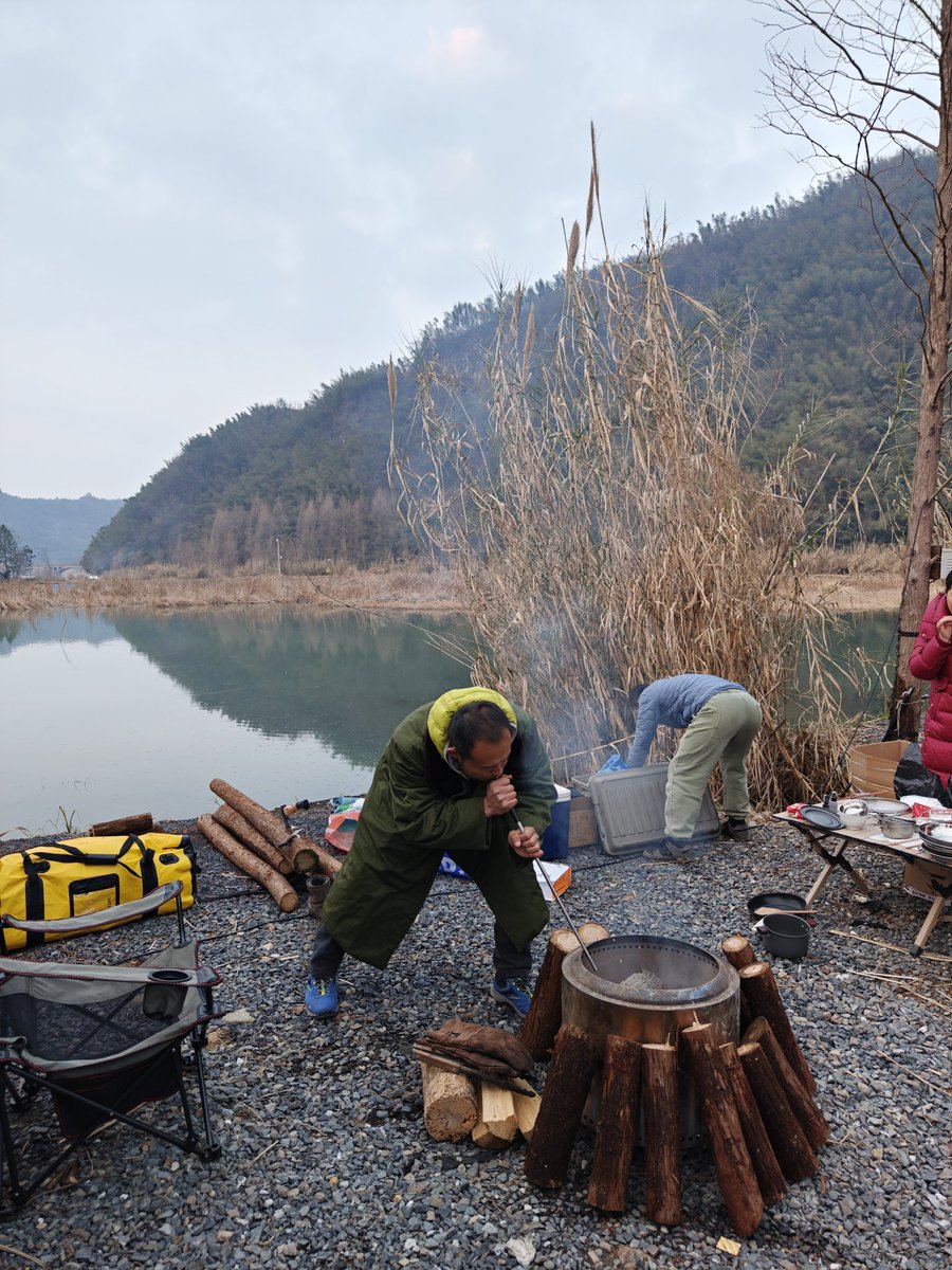 Alexxia0121's tweet photo. Camping，Camping…😂😂😂 https://t.co/dcvChgJWqG