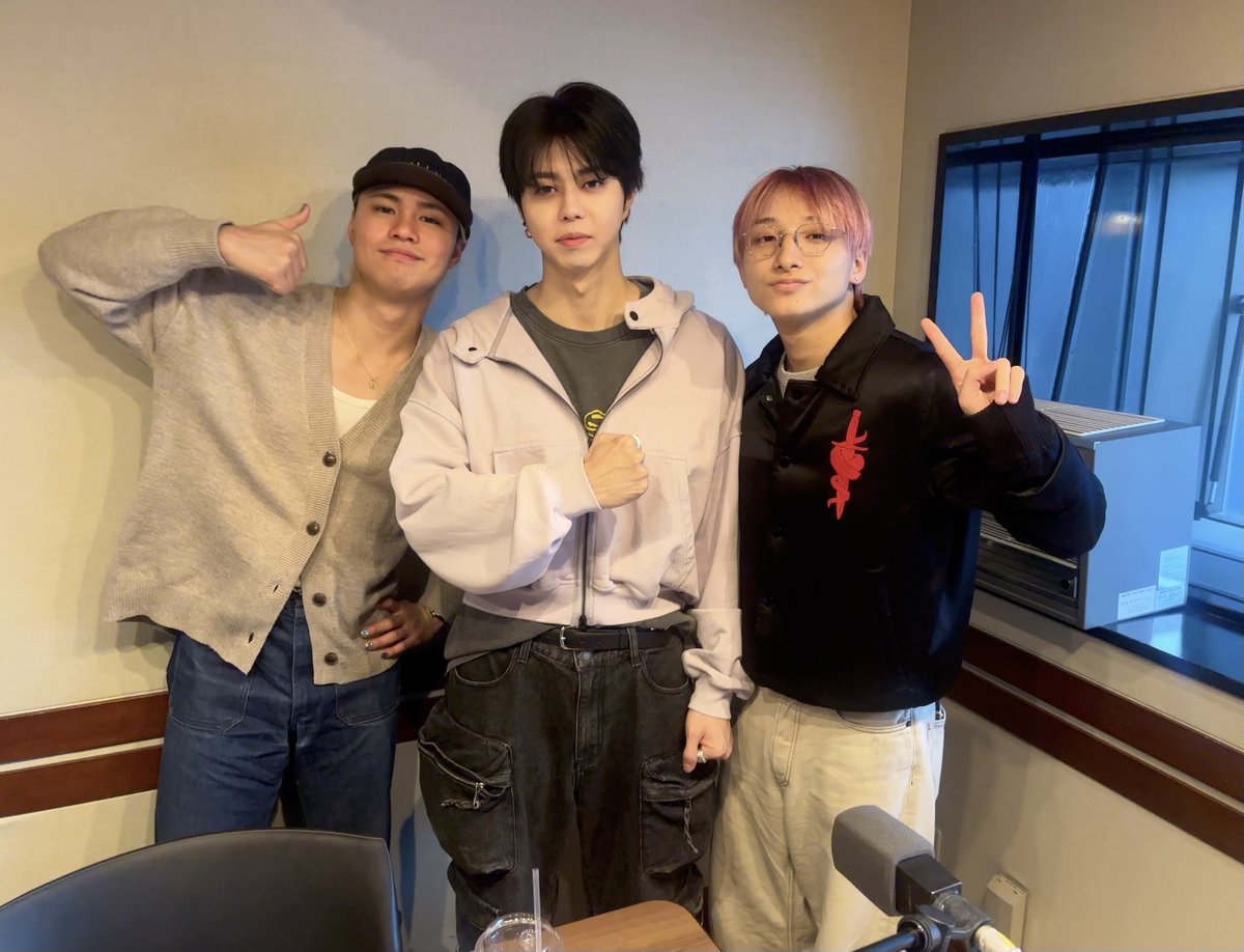 TOKYO FM 「No BUDDiiS」
お聴きいただきありがとうございました！🙌

#SEIYA #SHOW #FUMIYA がお届けしました✨
やってみたいイベントについてお話ししました🍽️

📻タイムフリー配信はこちらから！
👉radiko.jp/share/?sid=FMT…
📱メンバーシップ限定のDカットも！
👉 audee-membership.jp/buddiis/audio/…