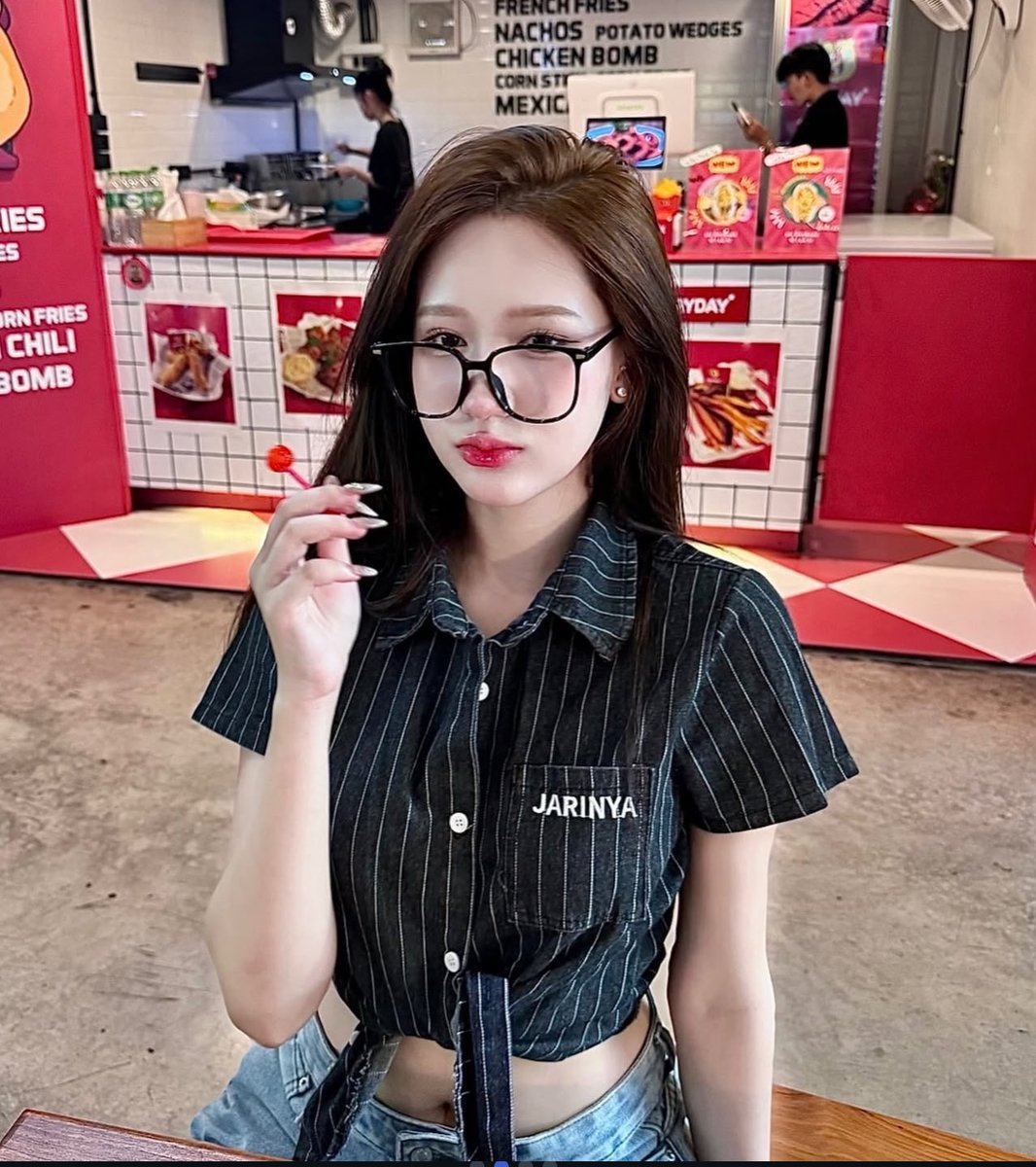 ‎꒰♡꒱ ᴍ ᴜ ᴋ ʀ ᴏ ʙ ✴︎ — tweet media