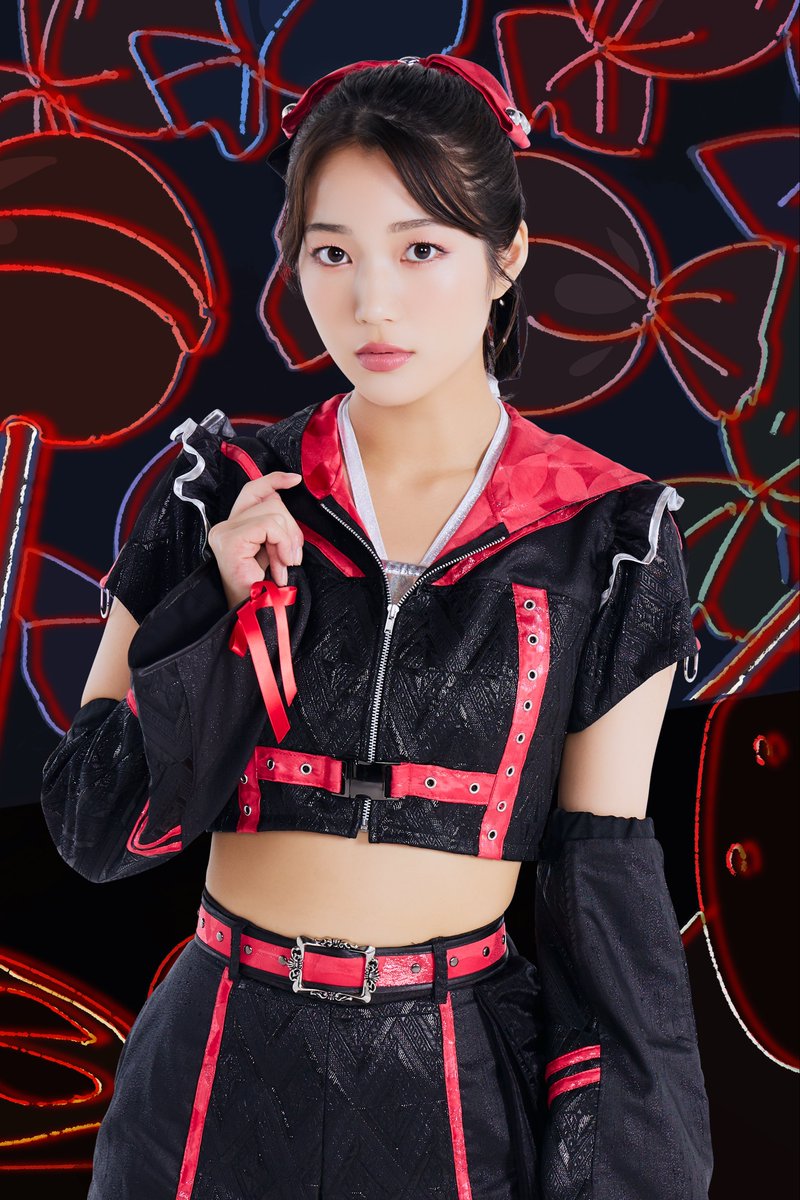 沖口優奈(マジカル・パンチライン)ヤングガンガン 直筆サイン入りチェキ 沖口優奈(マジカル・パンチライン)ヤングガンガン 直筆サイン入り