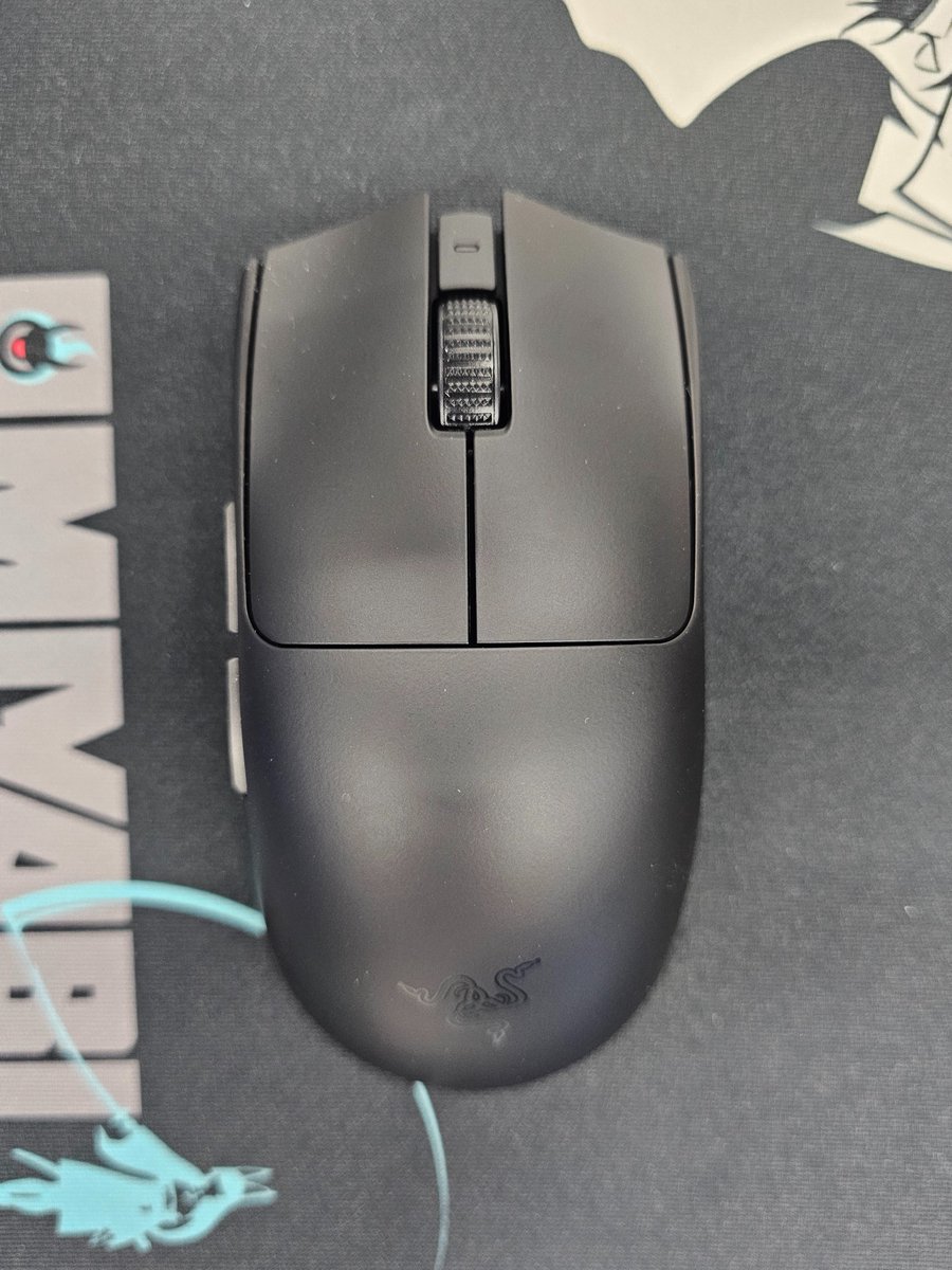 sofmap_namba's tweet photo. \🆕新製品情報❗️/
#Razer ゲーミングマウス 入荷しました 🚚Ξ3
🐍Viper V3 Pro SE 17,480円(税込)
マウス本体の基本性能はそのままに
価格を抑えた軽量ワイヤレスゲーミングマウス 🖱️
別売りの8Kドングルも4,990円で販売中 ‼️
ご購入は3F #GAMINGZONE まで👍
#ゲーミングデバイス #ソフマップ https://t.co/6ka6Eq9r37