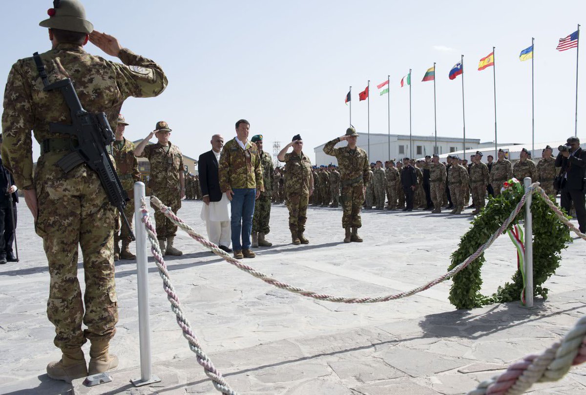 Il Presidente Trump ha detto ieri che gli Stati Uniti non hanno mai chiesto niente agli altri Paesi della NATO. E ha ironizzato sugli eserciti alleati. Qui ero in mezzo alle nostre truppe ad Herat davanti al sacrario dei 54 caduti italiani in Afghanistan. Ricordate Nassiriya e il