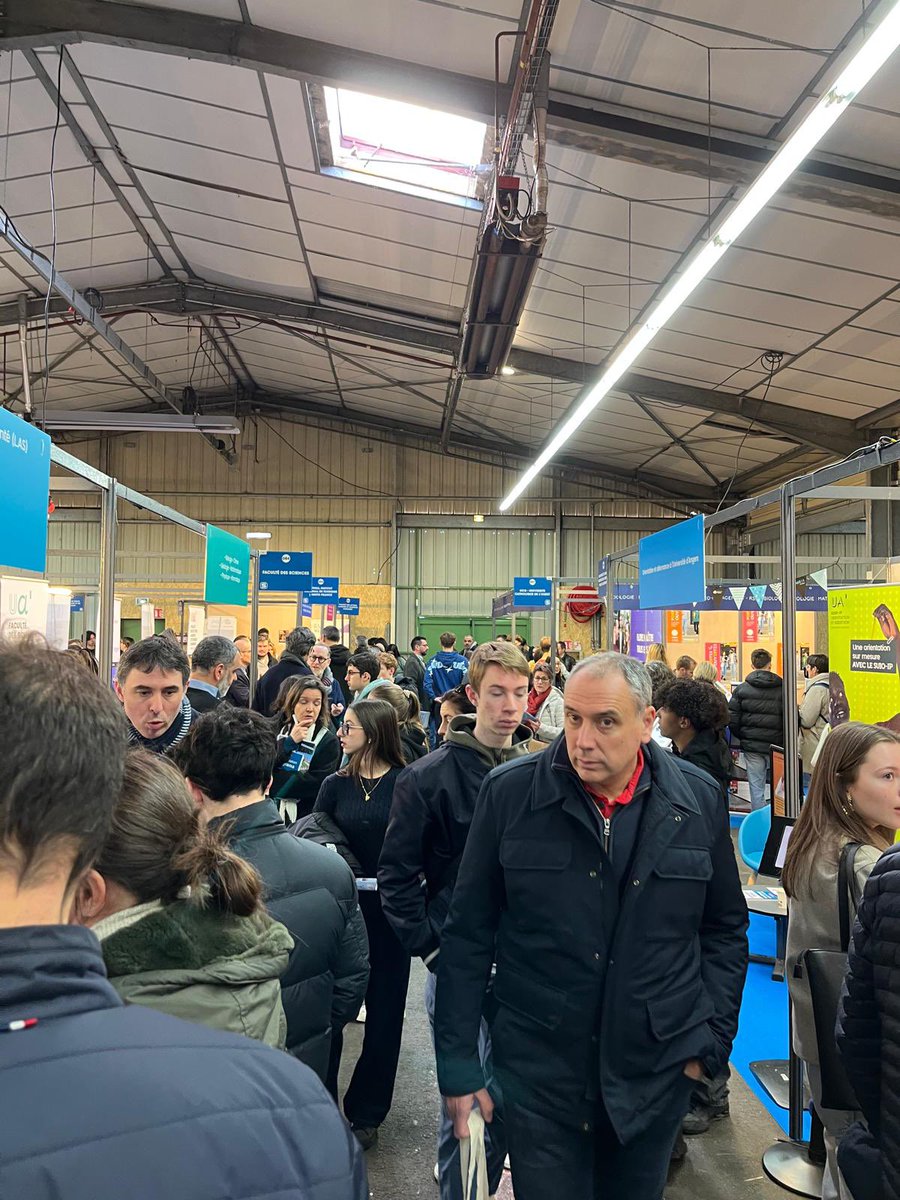 studyrama's tweet image. Le salon Studyrama d’Angers est ouvert et se poursuit jusqu’à 17h au Parc expo ! On vous attend nombreux ! @Angers @paysdelaloire @UnivAngers #salon #studyrama #angers