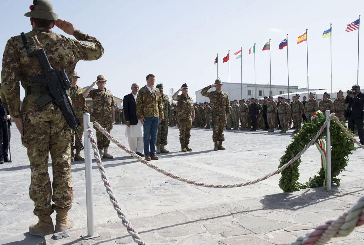 Renzi: “Trump ha ironizzato sugli eserciti alleati. Qui ero ad Herat davanti al sacrario dei 54 caduti italiani in Afghanistan. L’Italia ha pagato un prezzo altissimo in termini di vite umane alle scelte militari fatte con gli Usa. Meloni prenda le distanze”.

@PolitikosIt