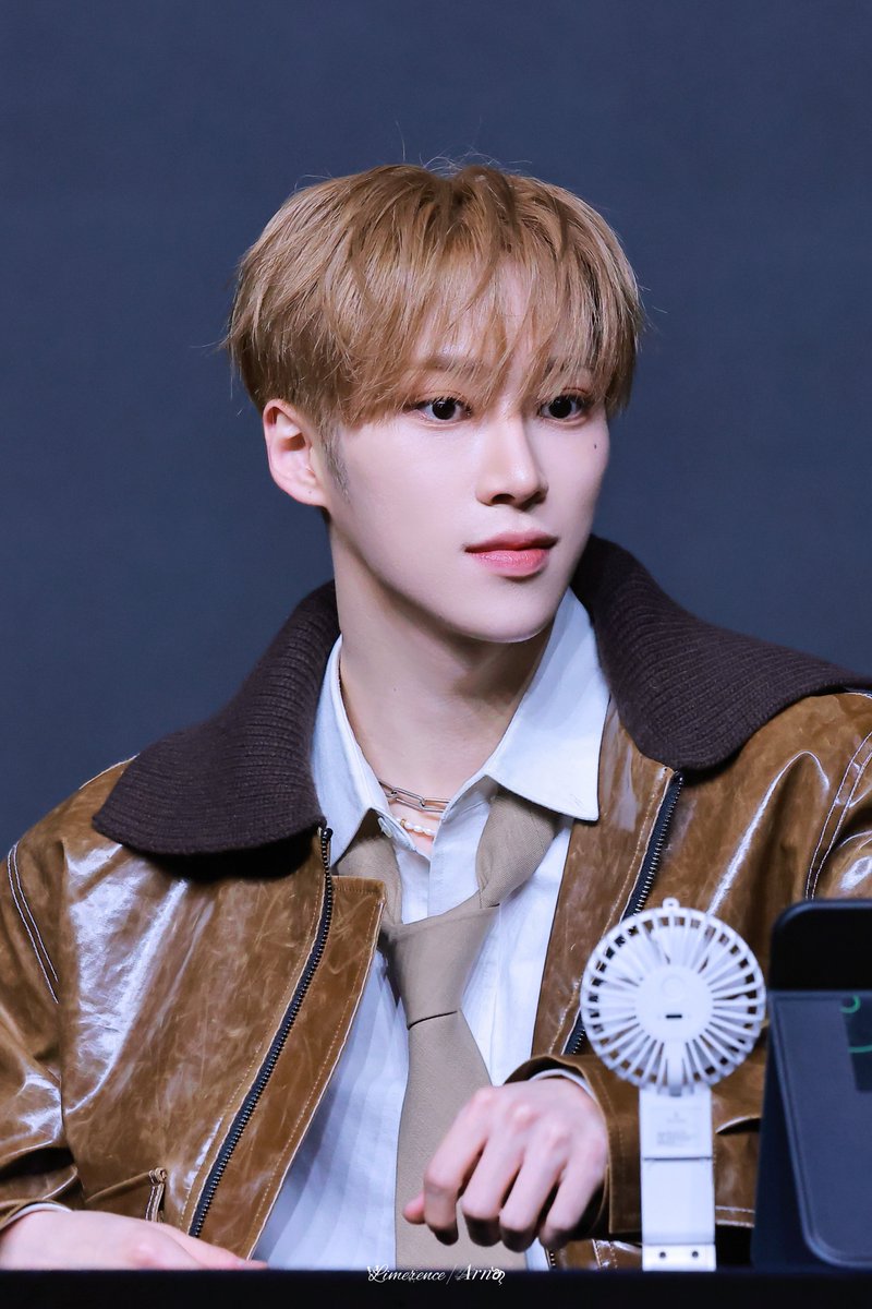 260124

뮤직플랜트 팬싸

#ARNO #아르노 #ALD1                
#张家豪  #アルノ
#ALPHADRIVEONE    #알파드라이브원