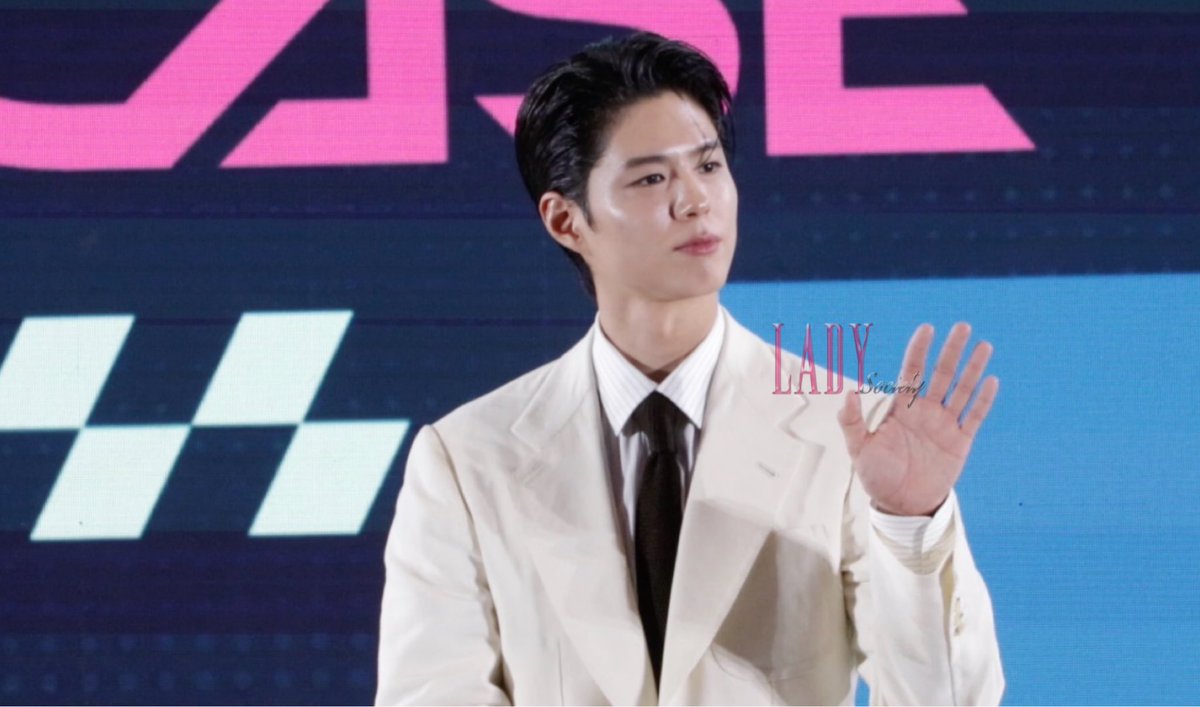 บรรยากาศ 

📹>youtu.be/v3eLs0xyrD0

#พัคโบกอม #โบกอม #ParkBoGum #bogummy #KoreaTourismShowcase2026
#ParkBoGum #พัคโบกอม  #박보검
#KTOThailand