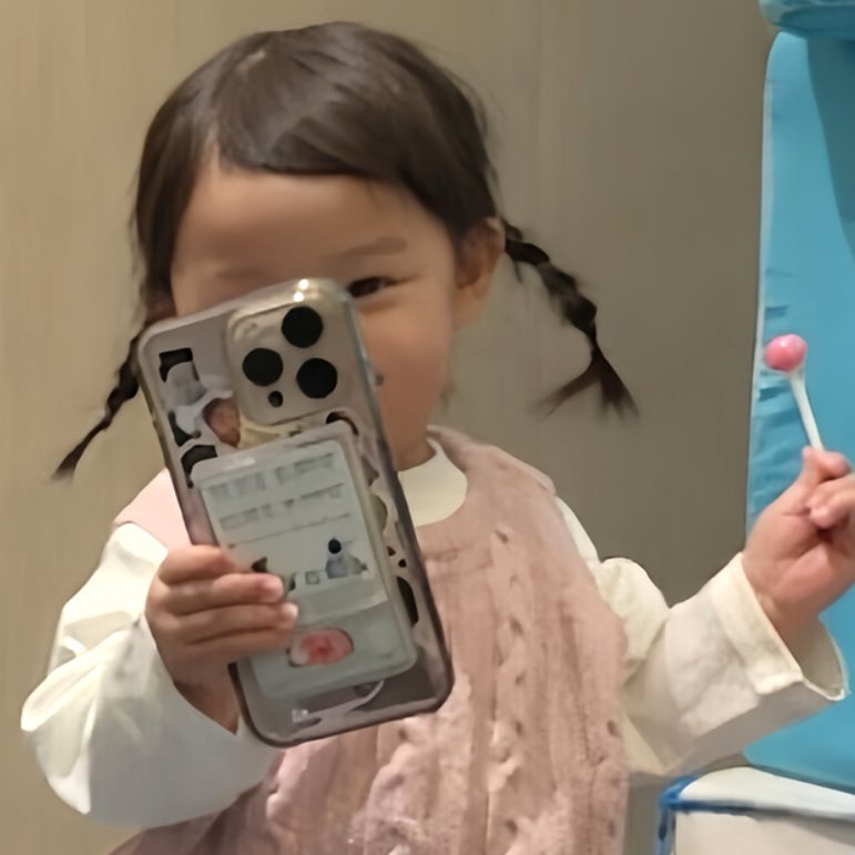 kittennuay's tweet image. บมมี่รักลูกอม