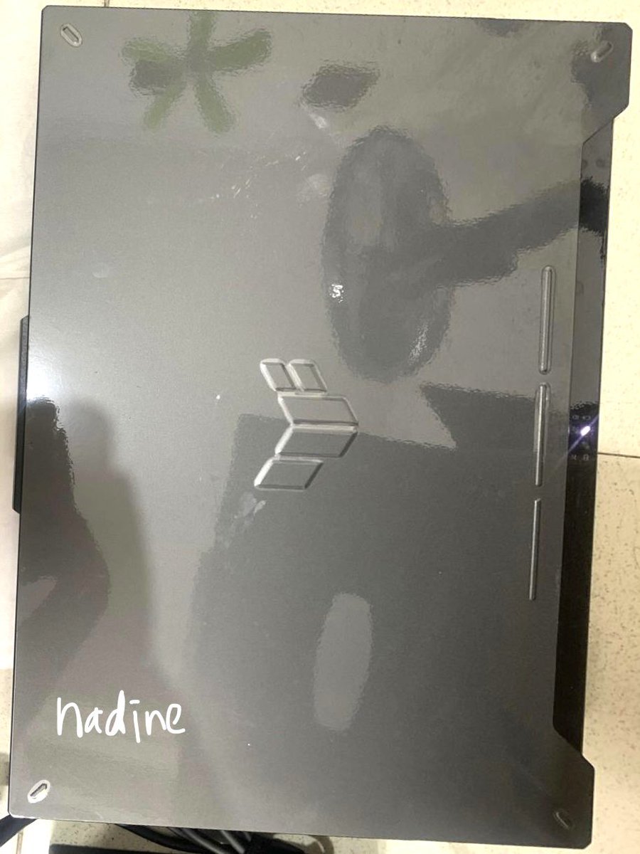 𝐇𝐚𝐫𝐢. tweet media