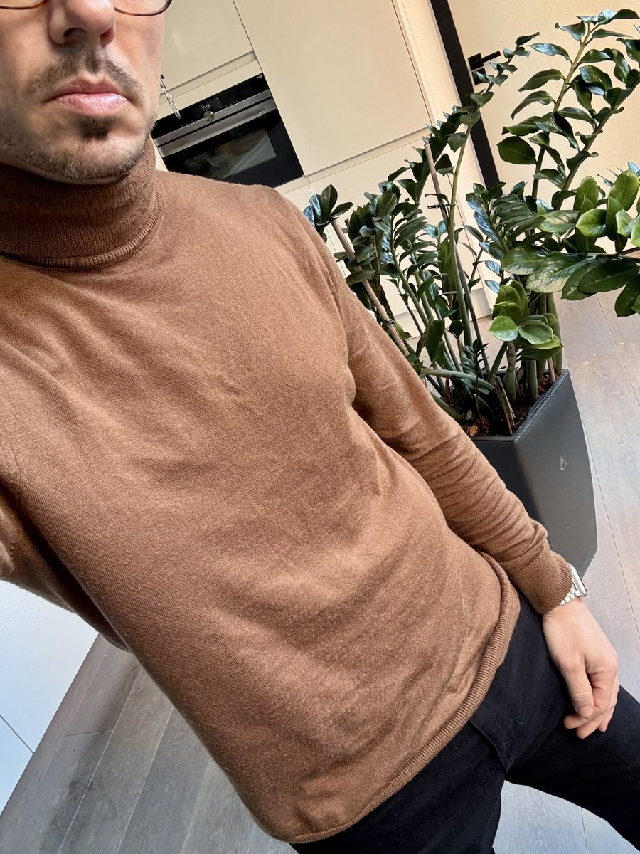 DudeFromNL • 210K tweet media