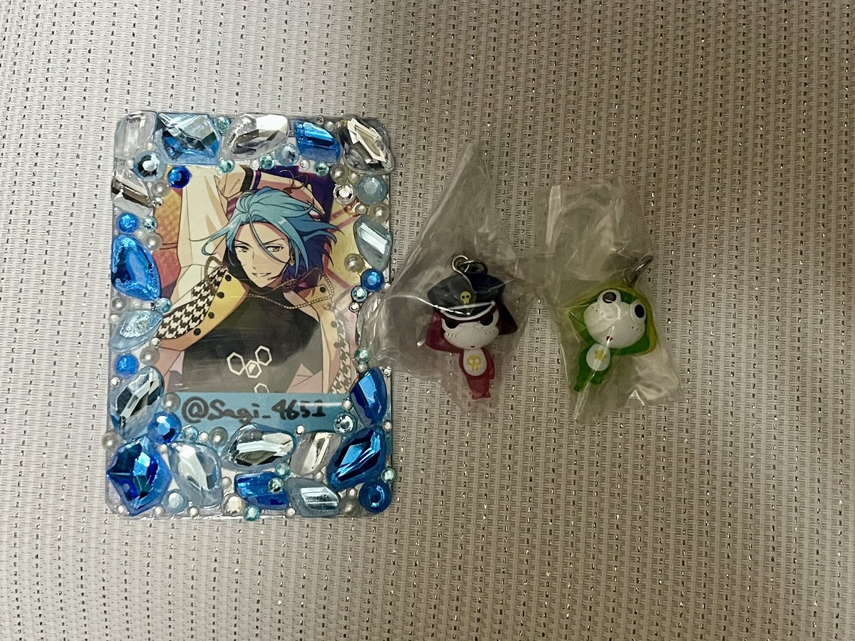 Sagi_4651's tweet photo. @a__nyakiritodo こんばんは、はじめまして。検索より失礼致します。
当方ちびギロ、ちびケロ1点ずつ所持しております。りん様のちびゼロ2点との交換は可能でしょうか？ご検討の程よろしくお願い致します。🍞 https://t.co/ZRBYEB749U