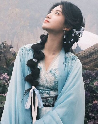 ivexnes's tweet photo. fairy mingyi hairstyle will forever be iconic! https://t.co/aTDR9679va