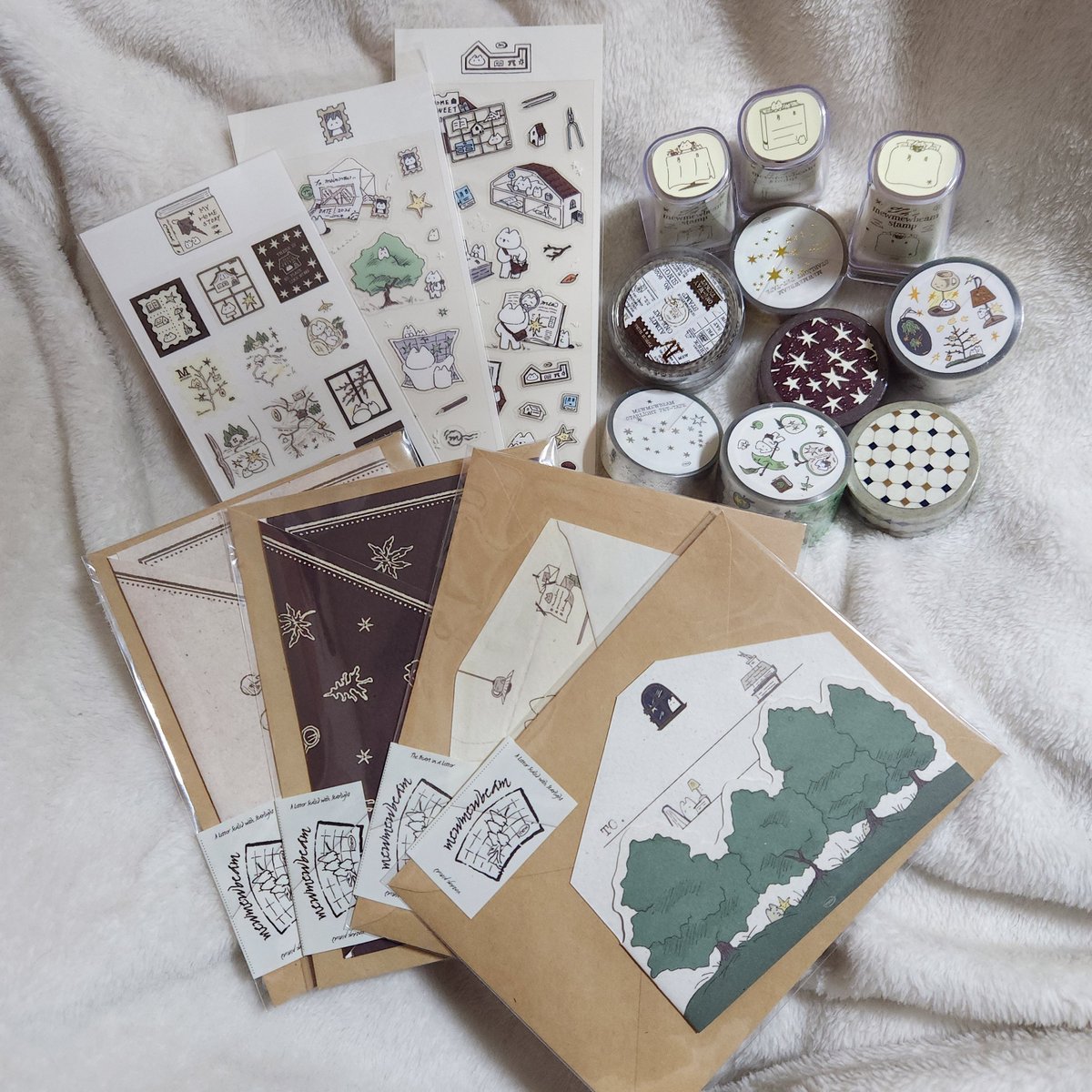 저 냥빔님 이벤트 당첨되었는데... 신년 운을 여기에 다 쓴 것 같아요 행복을 실체화 하면 이렇게 보이지 않을까요? 감사합니다 냥빔님✨️❤️