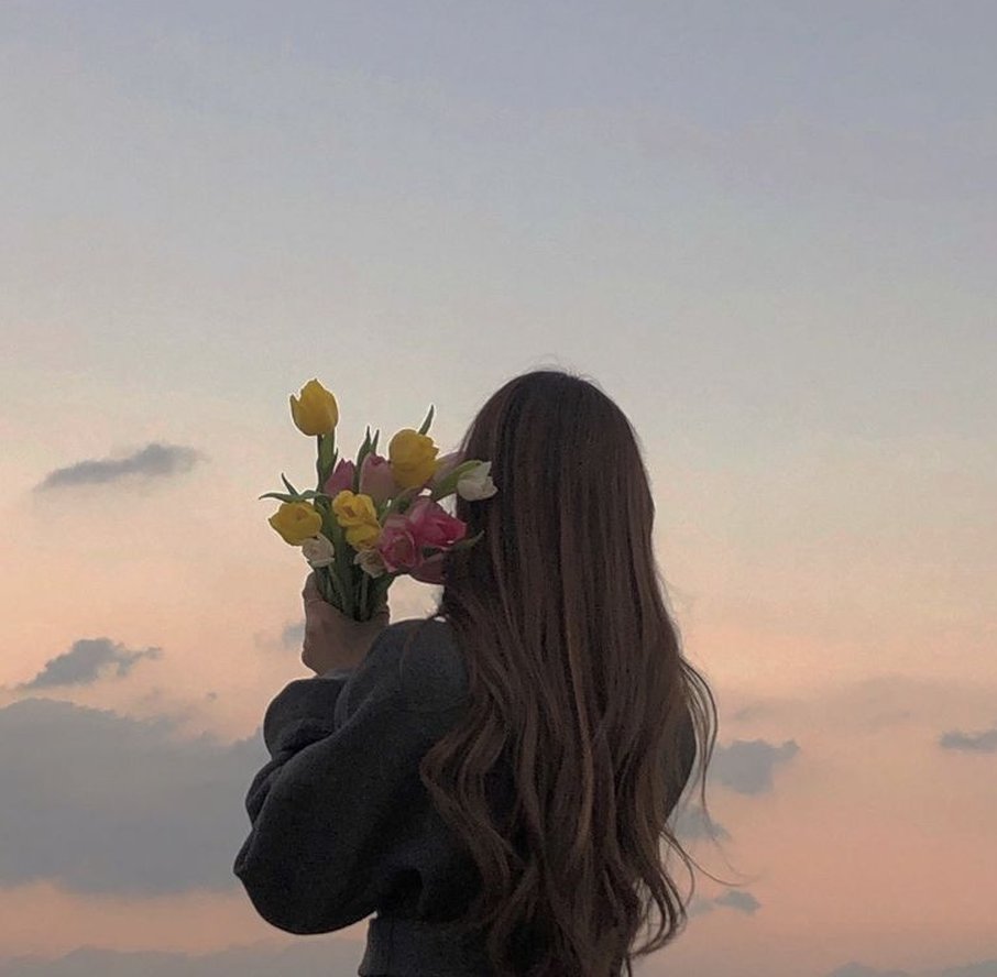 offstylesharry's tweet image. コンビニの店員さんの笑顔に救われた気分
接客業の方の努力には本当に頭が下がる 👳