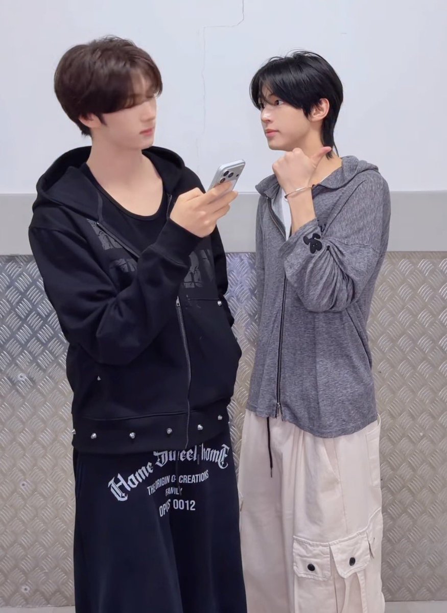 최영재 키 무슨일임 얘가 원래 이렇게 컸다고???