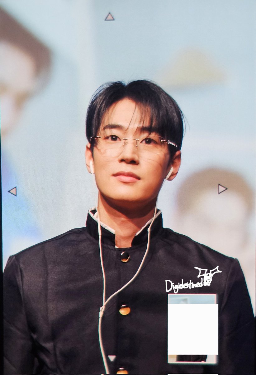 Digidestined___'s tweet photo. 260124 프리뷰 
SASEOHAM CORPORATION 팬사인회 
#박서함 
#서함짱짱 
#PARKSEOHAM https://t.co/QddKyK0lun