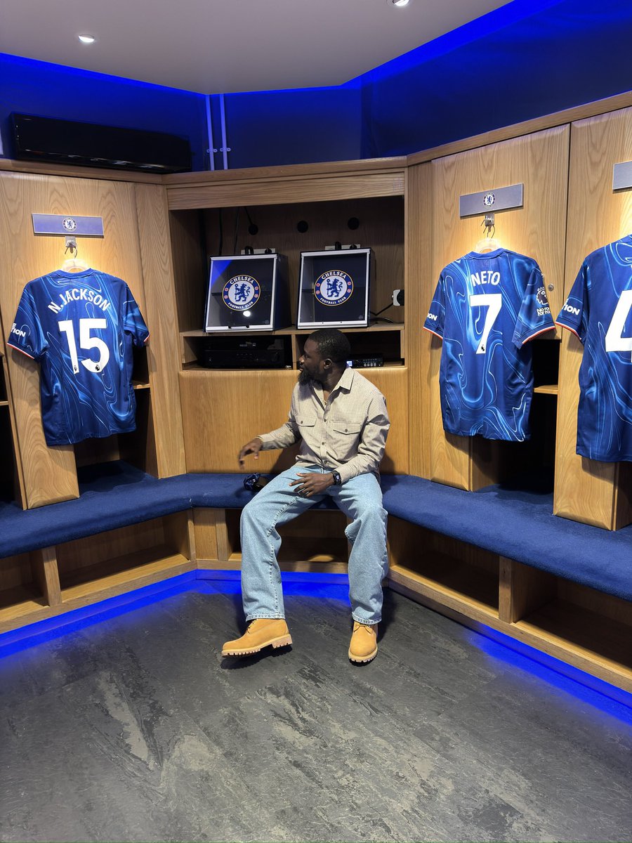 Yusluvtweets's tweet photo. @tobyasky Stamford Bridge is home 💙 https://t.co/9kxLmoypYl