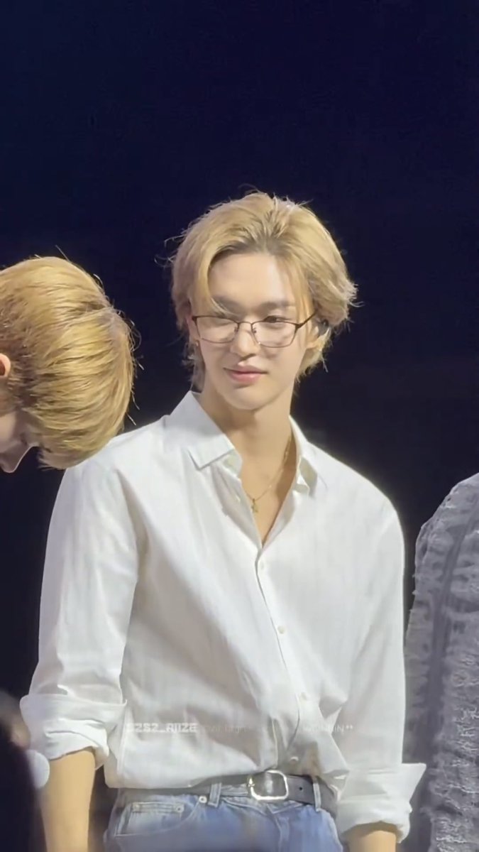 mjmndss's tweet image. ใครสักคนที่มองเราด้วยสายตาแบบนี้นะ บอกเลยถ้าได้คบคือกุไม่เลิก ไม่มีวันเลิก รักนาง นางหล่อ