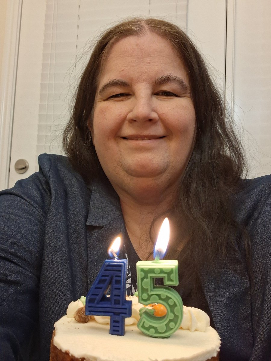 Rachel Reviews Movies and Theatre tweet media