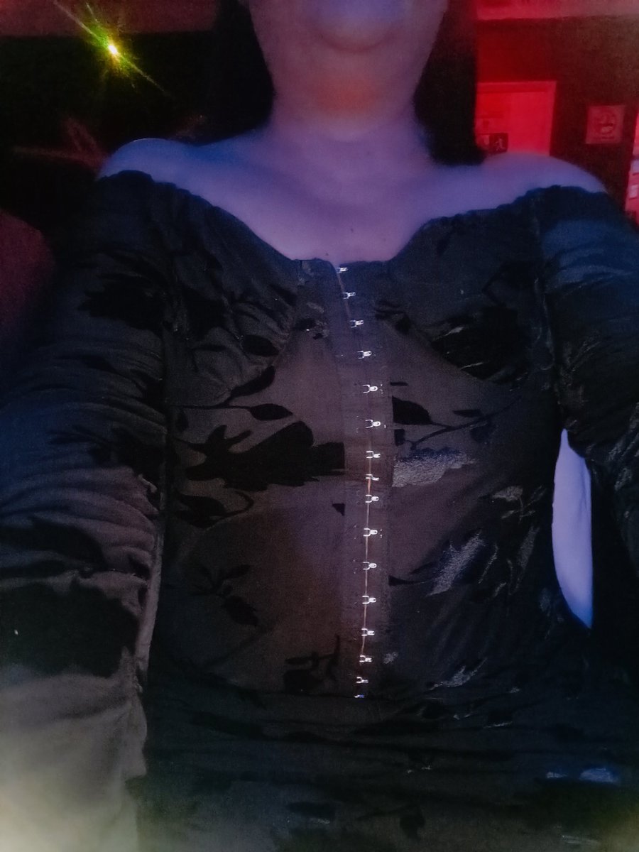 GSyMA2's tweet photo. @VELVETCDMX , una noche más en VELVET!!!😈 https://t.co/zXDVH2oQQQ