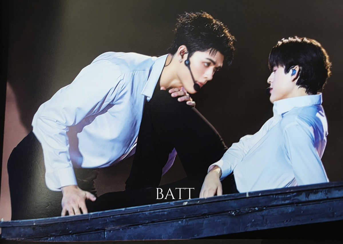 BATTVERONE's tweet image. สปอย Photobook ใน JossGawin Invincible Fancon
ของมันต้องมีเนอะ ดูสิ กริ๊ดทุกรูป 😳

#JossGawinFancon
#JossGawin #จอสกวิน