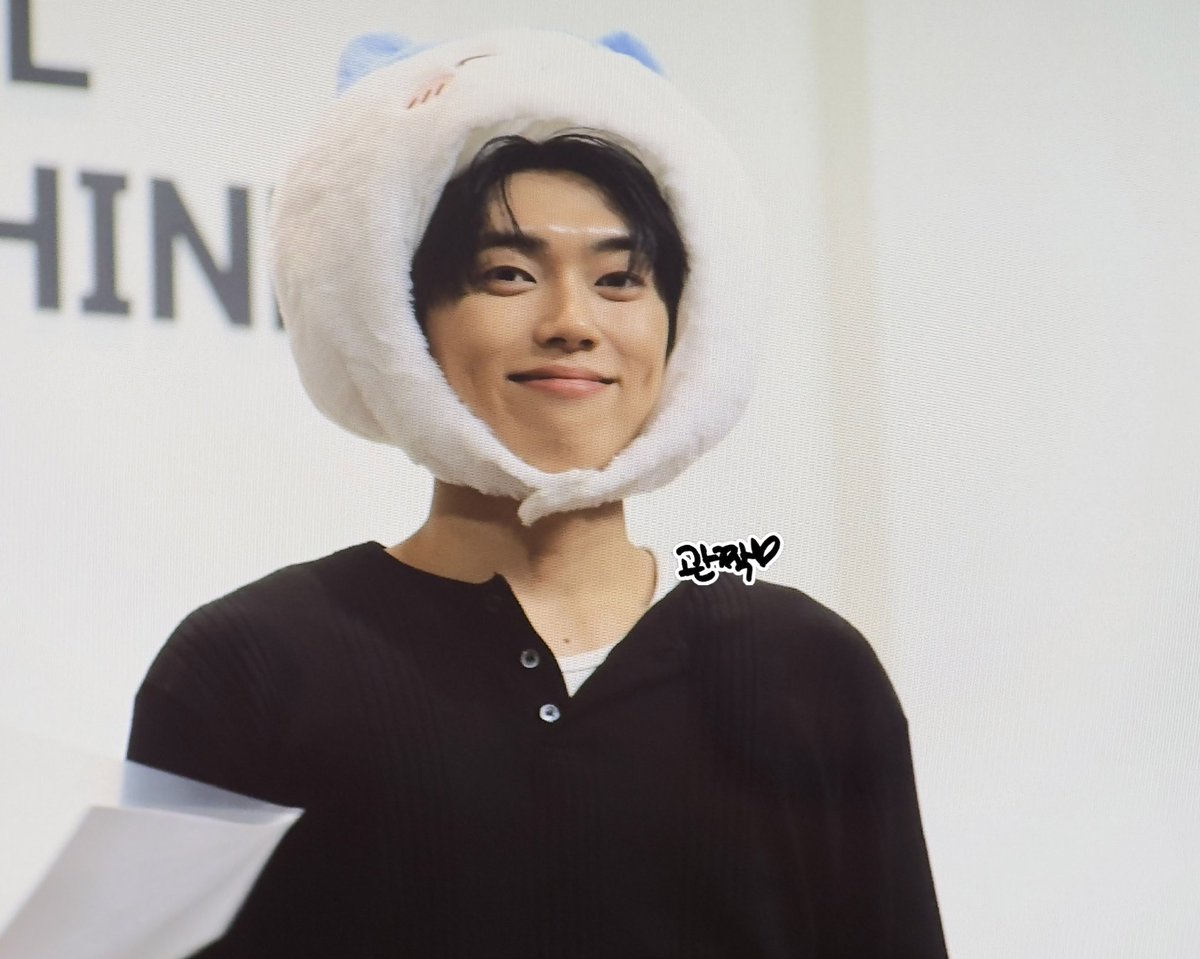 layincoffin_'s tweet image. 240126 제제뮤 #민균 둥치와레 실존