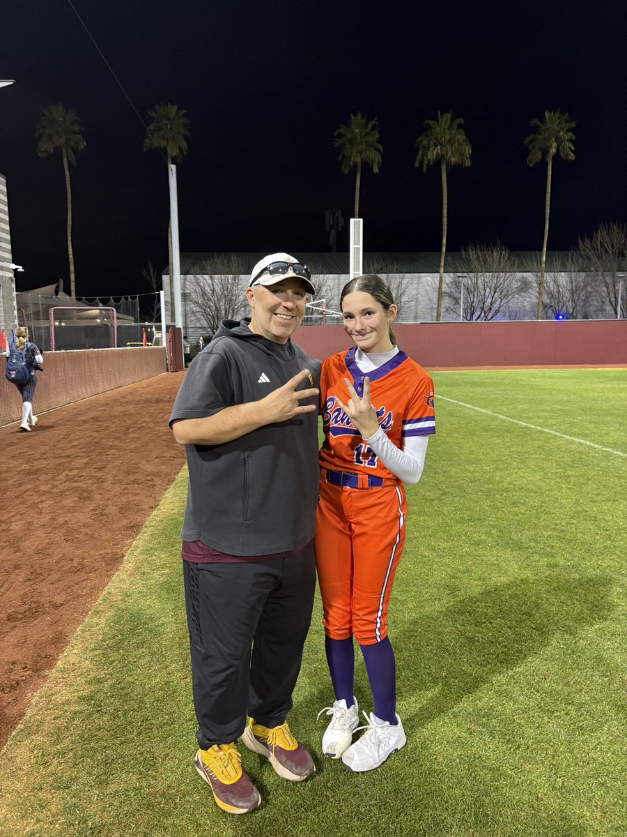 Taryn Erickson tweet media