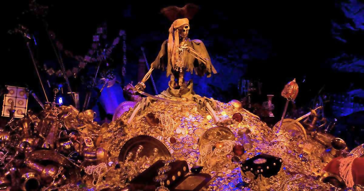 カリブの海賊の香り 〝Waters of The Caribbean〟 水上ボートで