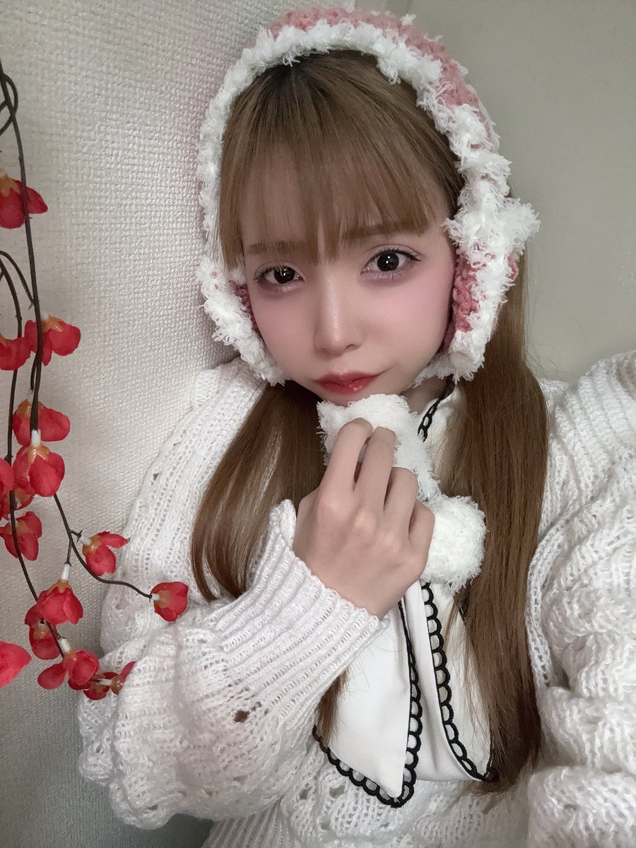 従姉妹が作ってくれた耳あて可愛すぎる😍